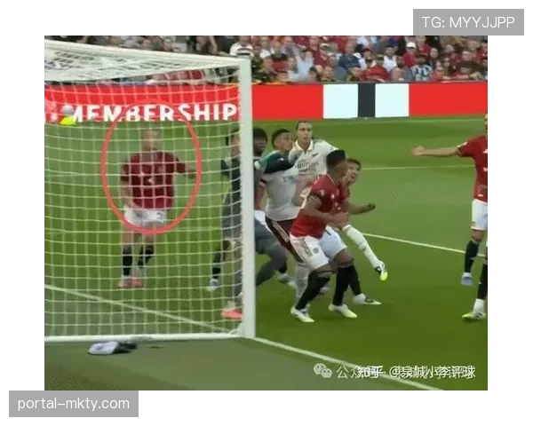 德利赫特力挺阿莫林 曼联困境中展现渐显进步的曙光