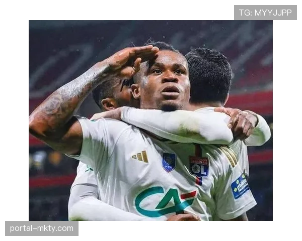 洛里昂与图卢兹1比1战平，双方各凭点球攻破对方大门